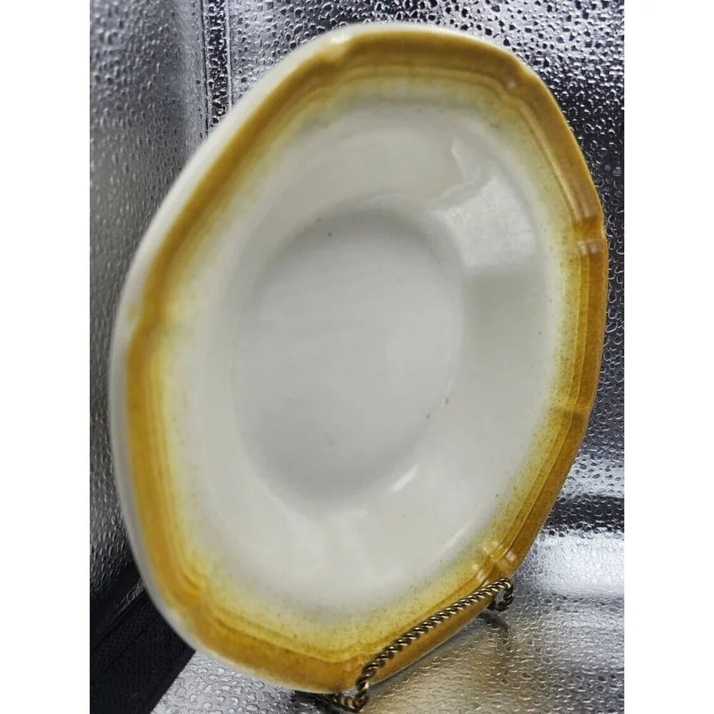 MADE IN THE USA Soup/Cereal/Salad Bowls Scalloped Yellow Rim (3 bowls & 1 plate)